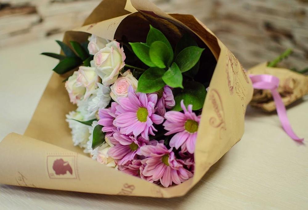 Букет цветов из: Розы и Хризантемы в Ярославле