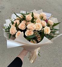 Букет Кремовые розы Латте в Ярославле