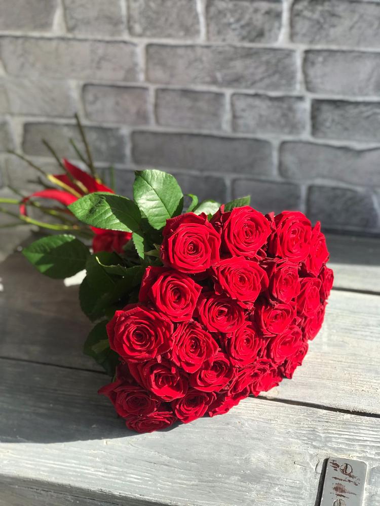 Букет Красные розы Фридом в Ярославле