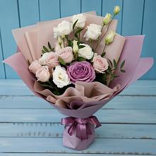Букет цветов из:  Розы и Лизиантусы в Ярославле