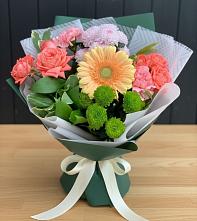 Букет цветов из:  Гвоздики, Розы, Герберы и Хризантемы #REPLACE_PRED# Ярославле