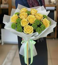 Букет цветов из:  Хризантемы и Розы в Ярославле